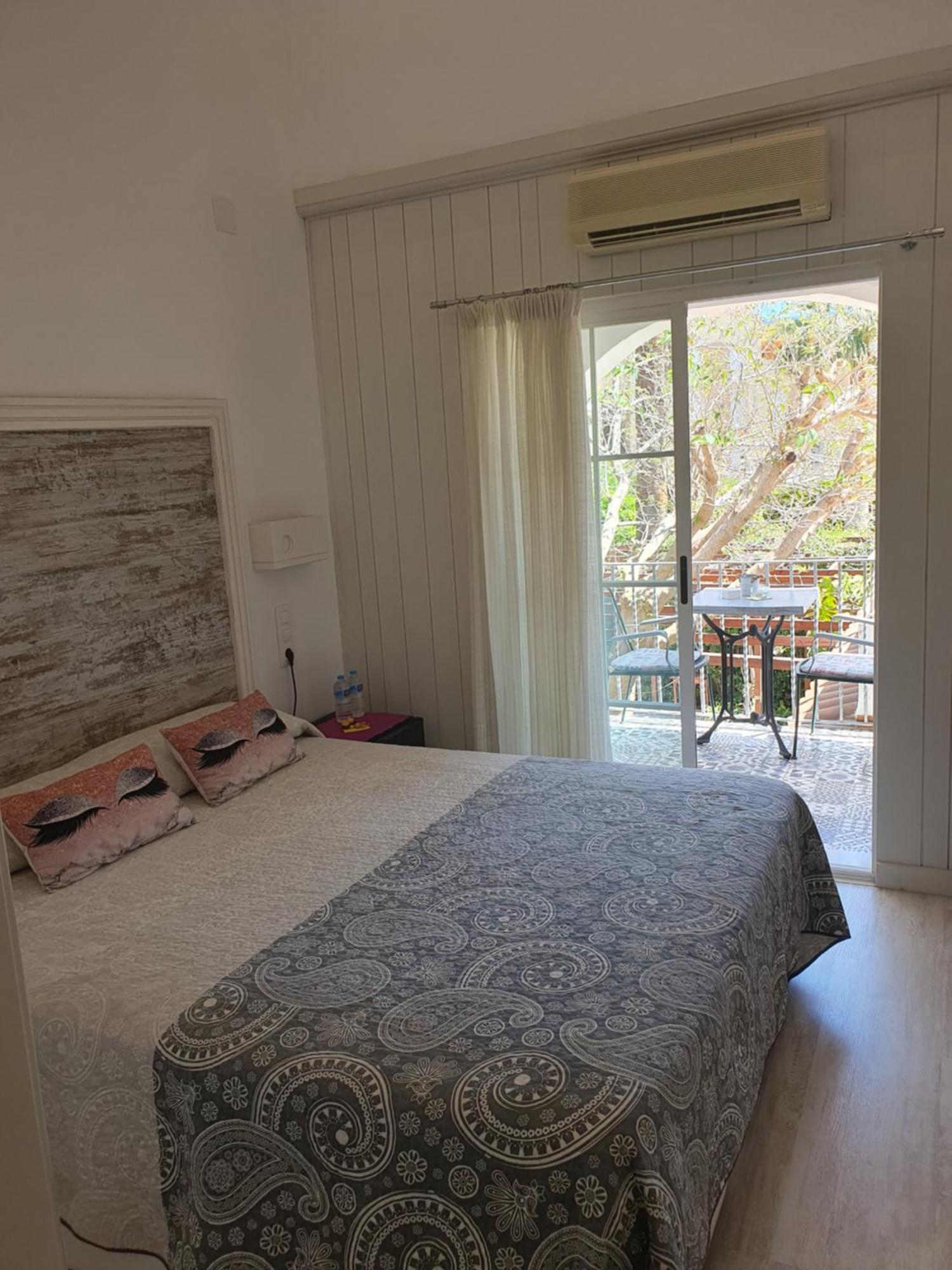 Hostal Mi Campana Денія Екстер'єр фото
