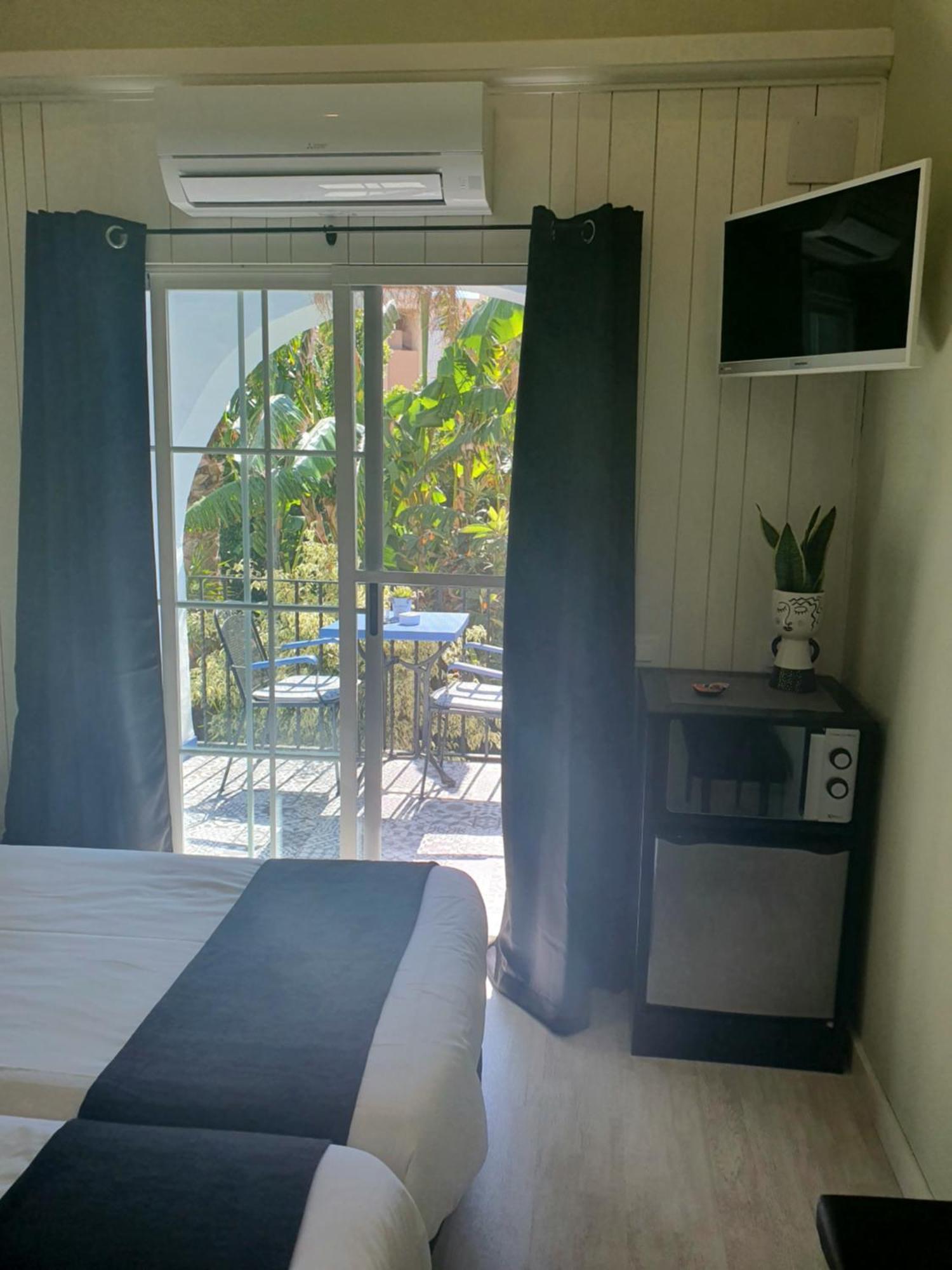 Hostal Mi Campana Денія Екстер'єр фото